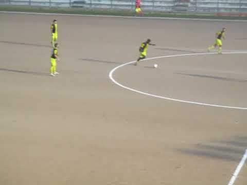 carovigno-mesagne 0-1 inizio partita