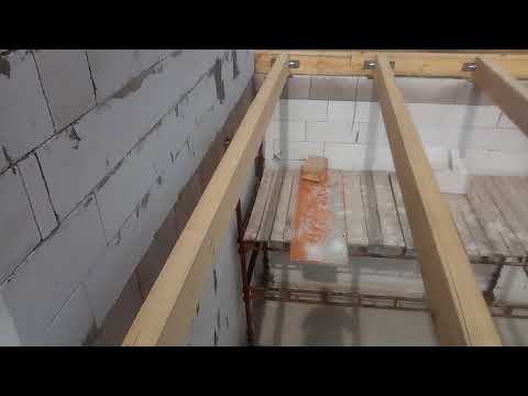 Skladba dreveného stropu