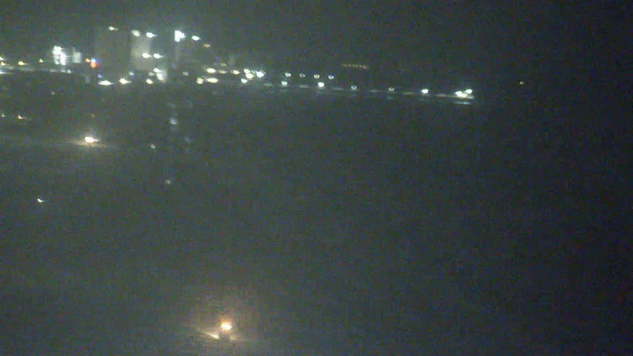 Live webcam view of Crescent Beach Shoreline & Surf