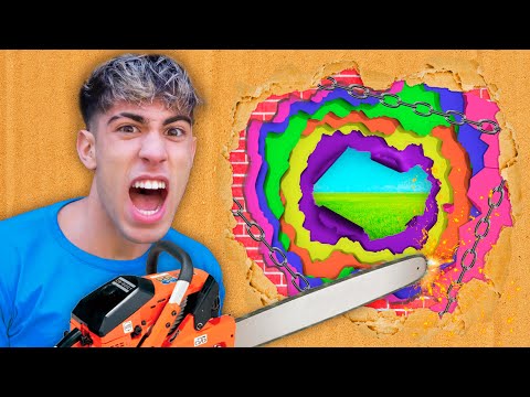 ESCAPING FROM A 100-LAYER INDESTRUCTIBLE HOUSE !!