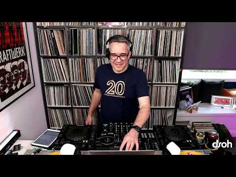 DSOH 815 - Deep House DJ Mix by Lars Behrenroth - live from Deeper Shades HQ in California