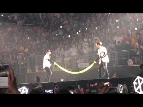 160910 EXOrDIUM in Bangkok - Lucky One