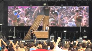 A-Trak Playing Peking Duk The Way You Are @ Future Music Festival Melbourne 2013