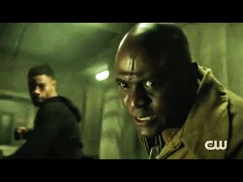 Black Lightning TV clip Khalil painkiller vs Gravedigger Fight