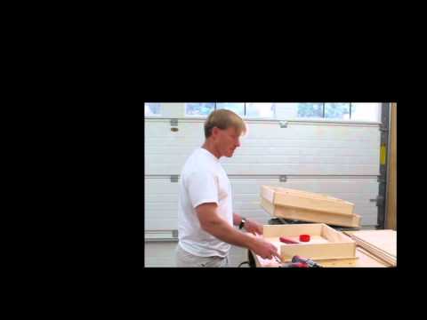 Mobile Wood Shop Episode 6: Assembling drawers