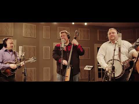 Long Gone – Authentic Unlimited [Official Bluegrass Performance Video]