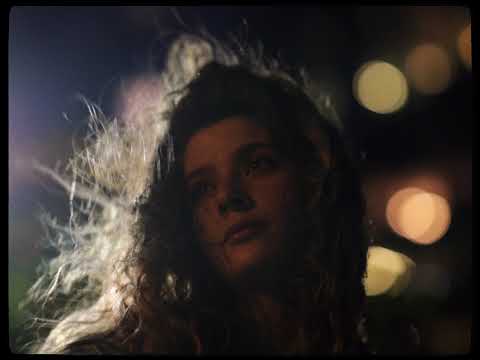 CVMILLE, Hieva - Atrás (Official Music Video)