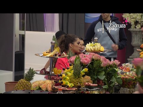 Zadruga 6 - Maja i Anđela posmatraju Bilala i analiziraju zašto nije Majin tip - 16.11.2022.