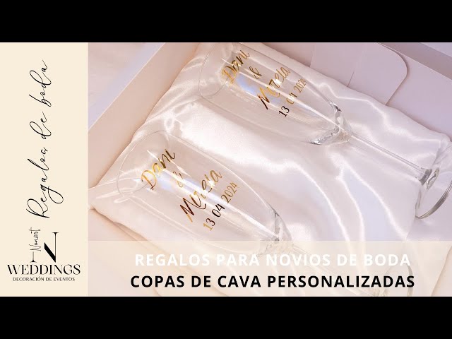 Vídeo relacionado con Cocholate - Pack de dos copas de cava personalizadas de cristal con caja - 21cl - Copas champán personalizadas para novios - Regalo de Boda, Celebraciones, Bodas de Oro o Bodas de Plata