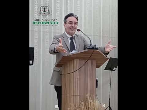 Não são os santos, os anjos, as relíquias sagradas, Maria, papa ou boas obras, mas Somente Cristo. 