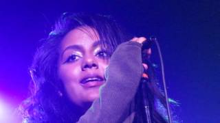 Bibi Bourelly - "Ego" (Live in Boston)
