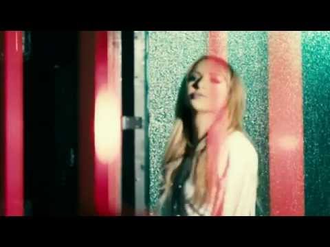 Nazlı - Saygı Duruşu ( 2012-Klip-HD)