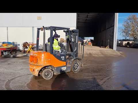2012 Doosan D25S-5 Diesel 3 Stage Mast Forklift, In auction 11th December 2021