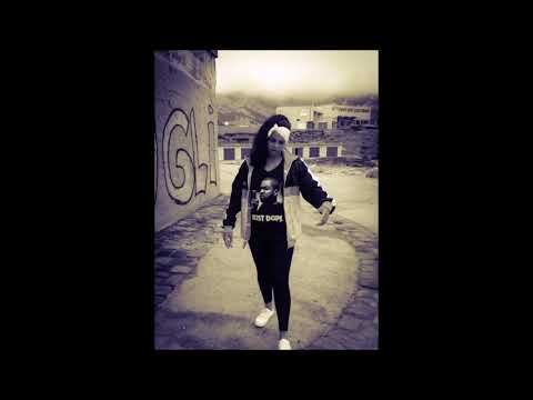 L’insoumise - Écoute bien