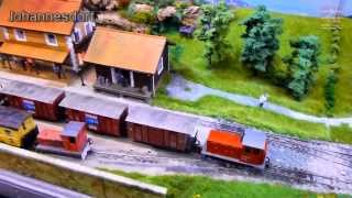 preview picture of video 'Events: Wakefield Railway Modellers Society Annual Exhibition - 30th November 2013 (Part 3)'