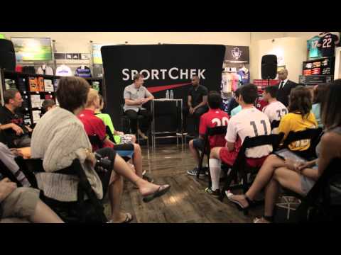 Jermain Defoe: How the Pros Get Ready with Sport Chek