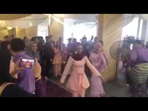 Fadilah And Din Wedding FlashMob Returns