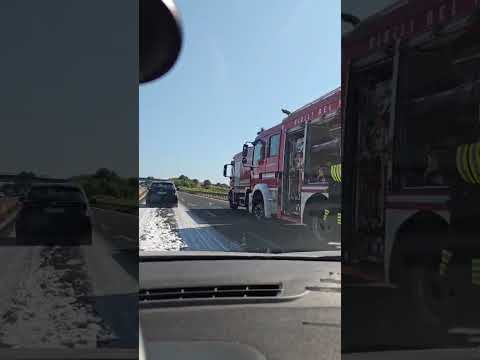 Mezzo pesante a fuoco sull'Aurelia, San Vincenzo
