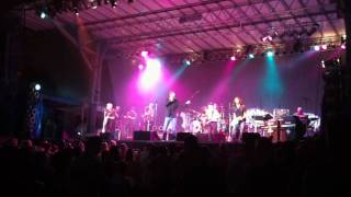 Clip of Huey Lewis Performing &quot;Doing It All For My Baby&quot; Live