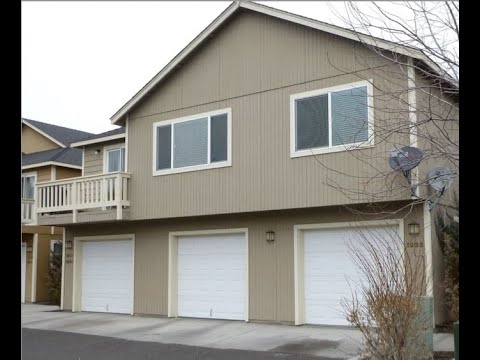 Bright 2 BR/2 BA Townhouse in Redmond property video
