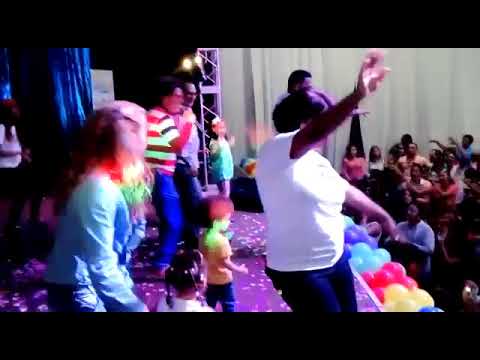 Alan Brito - Estreno del Baile del Pulpo en Sambil