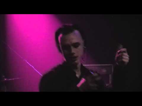 Dreadful Shadows - Shake the disease (Depeche Mode Cover live @ Eastend Berlin)