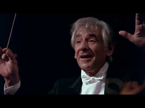 Mahler Symphony No  7 in E  Minor  - Bernstein (4k)