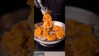 Download lagu Crispy Boneless KFC Style Fried Chicken #shorts mp3