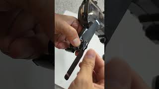How to change the propellers of idea 21 GPS Drone