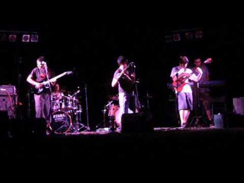 Dropshard - Images of Mind (Live @ Orfani di Palco 2010) online metal music video by DROPSHARD