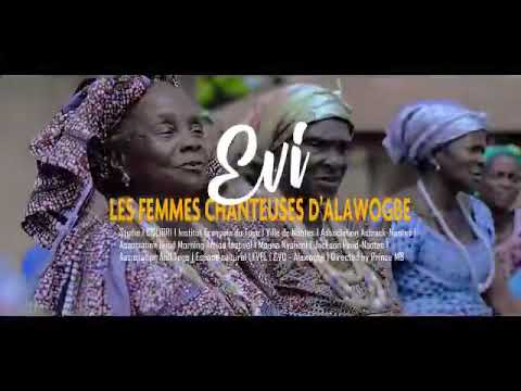 NYAYITO, BOTOKOR, ROKONYANU. The old folks Drumming and Singing Rhythm. Ewe people of Ghana. Cool.