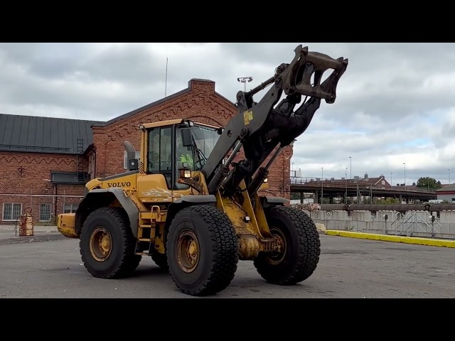 1573192 Volvo L120F wheel loader 2008 - New Bridgestone VSW 23.5R25