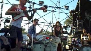 Thee Oh Sees - "Contraption/Soul Desert" at Fun Fun Fun Fest 2011