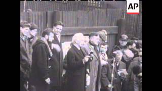 BAN THE BOMB IN DOCKS - RALLY - SOUND