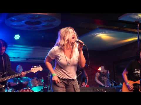 LOVE HURTS, Nazareth - Kara Britz at ULTIMATE JAM NIGHT at Lucky Strike Live