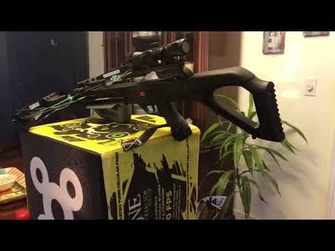 How to use a rope cocking device on a crossbow