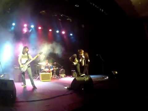 Amenaza de Muerte Live Carballo (6/4/13)