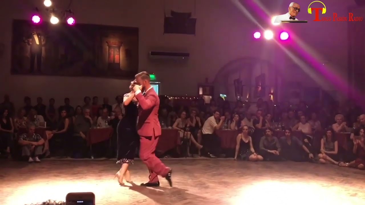 LA CACHILA Osvaldo Pugliese Ballano: Katerina Zak - Max Izvekov