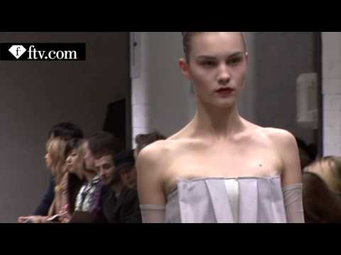 LONDON - F/W 10/11 - FW - RICHARD NICOLL - SHOW