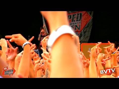 Bring Me The Horizon - "Sleep With One Eye Open" Live in HD! at Warped Tour 2010