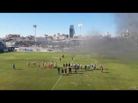 "Central Cordoba vs deportivo Moron / RECIBIMIENTO EN EL REGRESO AL NACIONAL B" Barra: La Barra del Oeste • Club: Central Córdoba