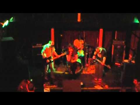 2010 Battle of the Bands - Fourth quarter-final, The Lukins