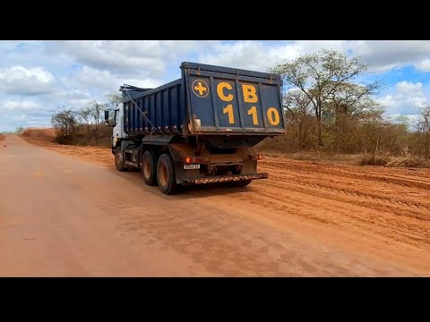 Nota: VEJAM  Pav/asf de MG202 em Urucuia-Mg, está finalizando os trechos de maior dificuldade v8/11