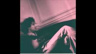 Michel Berger - C'est pas la peine de vivre .