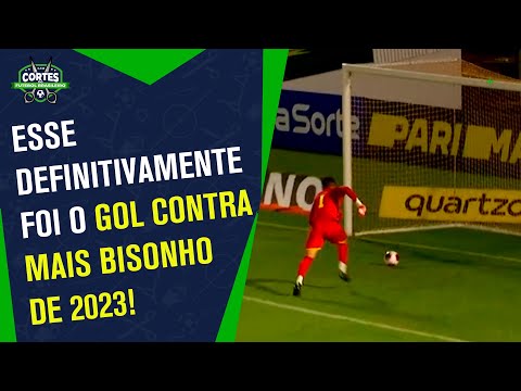 O GOLEIRO DO SÃO BERNARDO RECEBEU UM RECUO, FOI TENTAR DOMINAR E... INACREDITÁVEL!
