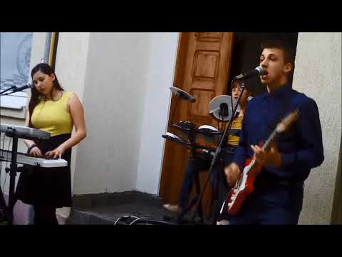 CMB live in Bucharest - Ich Will (by Rammstein)