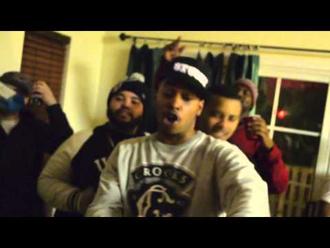 MASTA PHI FT NIEMAN MARCUS FEELIN IT (PRODUCED BY