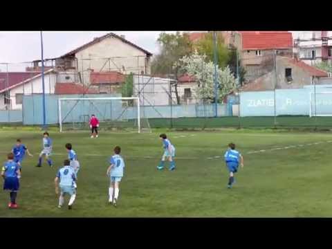 OFK Beograd-BSK Borca 1 poluvreme.avi