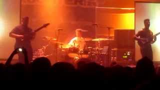 Animals As Leaders - Earth Departure (Live In Montreal)