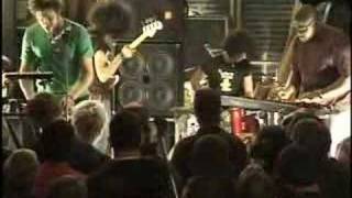 De Facto Live at The Smell